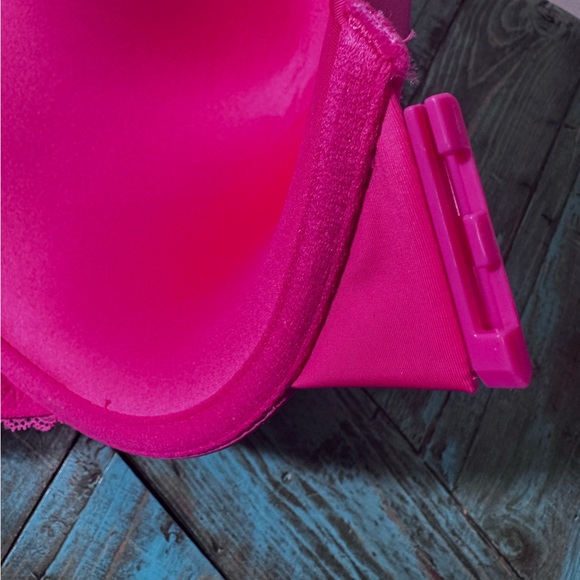 Torrid XO Pink Plunge Push-Up Front-Close Underwire Lace Bra Size 46DDD - Picture 15 of 16